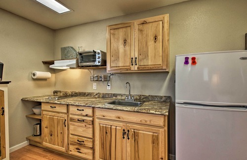 Harrisburg Otro | The Farm House on Mount Tom, Enjoy the Oregon countryside just north of Eugene