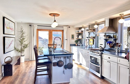 Town of Ledyard Otro | The Farmhouse at Aurora Brewing Company! Vineyard & Lake Views!