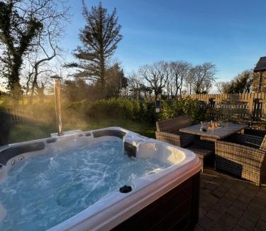 Portrush Villa | The Farmhouse at Corrstown Village