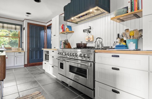 Leeds Otro | The Farmhouse at Leeds, a Hudson Valley Retreat