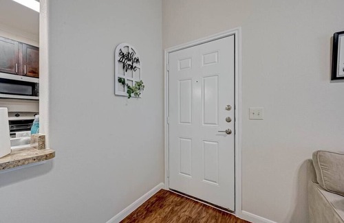 Baytown Apartamento | The Farmhouse Inn Sum