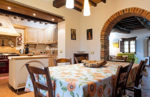 Panicale Otro | La casa de campo "vocabolo Poggio del Pero" se encuentra en Panicale