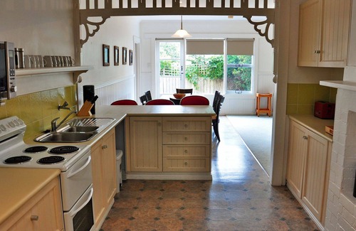 St Helens Casa | The Federation Cottage
