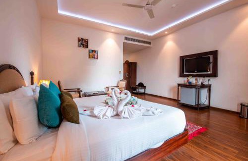 Kumarhatti Complejo | The Fern Surya Resort Kasauli Hills, Dharampur
