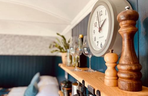 Helston Apartamento | The Field Room - Hut on The Lizard