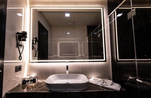 Old City Hotel | The Fifth Floor by Old Town Hotel