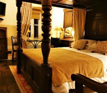 Mawddwy Cama Y Desayuno | The Firecat Country House Guesthouse