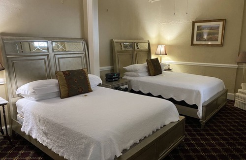 Rutherfordton Cama Y Desayuno | The Firehouse Inn