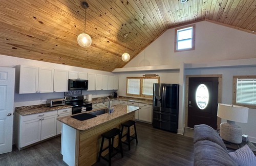 Morehead City Casa | The Fishermans Paradise with 45' Boat Slip in Beaufort