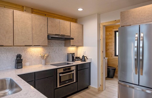 Bristol Casa | The Fives - 22494 Serene View