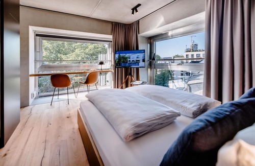 Westend-Sud Hotel | THE FLAG West M.