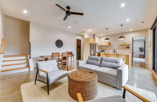 Mount Mourne Casa | The Flat - A Lake View Retreat with Dock Access