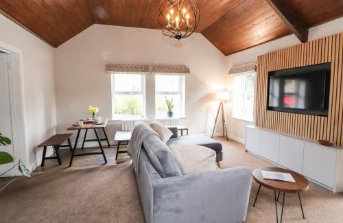Carlisle Casa | The Flat