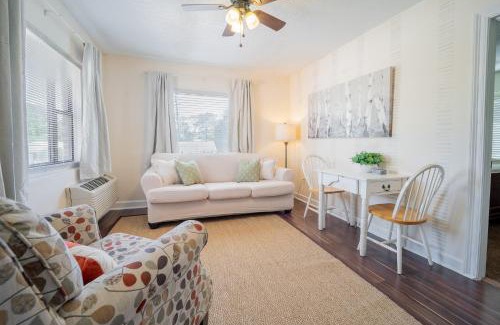 Mobile Apartamento | The Flats on Florida St - Super Comfy 2-Bedroom Apartments