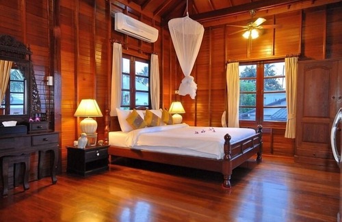 Mae Nam Hotel | The Florist Resort
