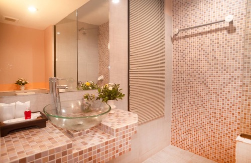 Mae Nam Hotel | The Florist Resort