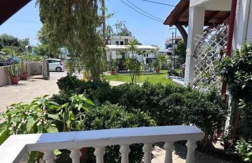 Toroni Apartamento | THE FLOWER APARTMENTS