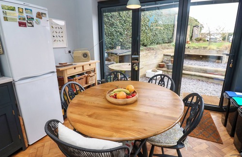 Stockton-on-Tees Cabaña | The Fold, 5-6 Rose Terrace