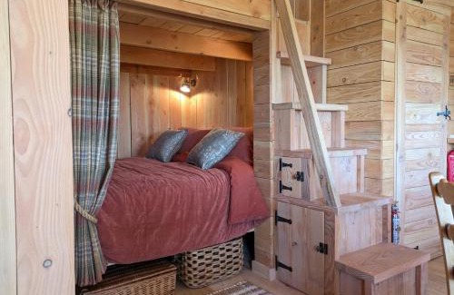 Abergele Otro | The Fold - Unique Cabin Nestled in Nature