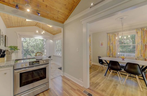 Forest Acres Casa | The Forest Lake Partridge House Near Fort Jackson