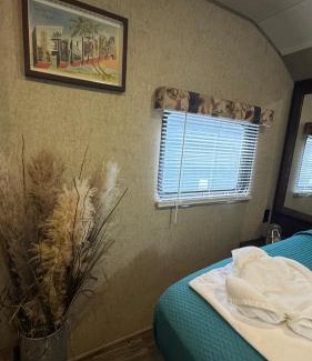 Port Saint Lucie Otro | The Forest Nook