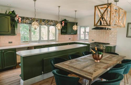 Crynant Casa | The Forge