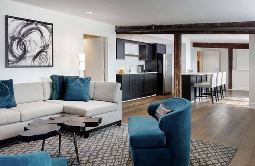 Downtown Asheville Hotel | The Foundry Hotel Asheville, Curio Collection by Hilton