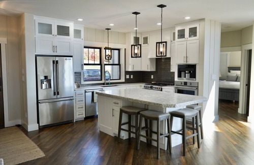 Rockwood Casa | The Four C’s Lakehouse