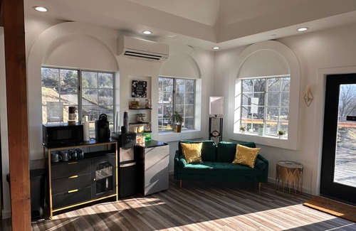 Oakhurst Apartamento | The Four Daughters