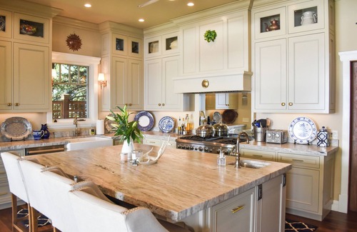 Bigfork Casa | THE FOX HOUSE on Flathead Lake: Lakefront Luxury Living