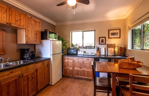 Deroche Cama Y Desayuno | The Fraser River's Edge B&B Lodge