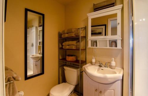 Deroche Cama Y Desayuno | The Fraser River's Edge B&B Lodge