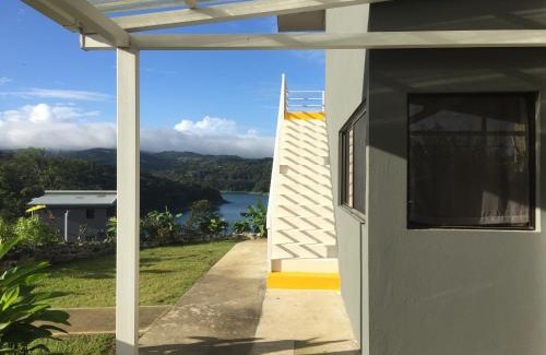 Arenal Apartamento | The Fruit Tree Garden Bromeliad Suite