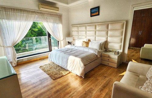 Noida Hotel | The G8 Noida