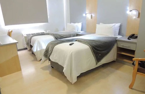 Greater Johannesburg Metropolitan Area Hotel | The Gallagher Hotel