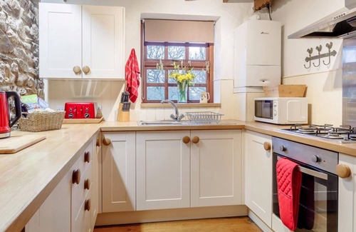 Llanrhidian Higher Cabaña | The Gallery at Blaen Cedi Farm - Nuevo para julio de 2019
