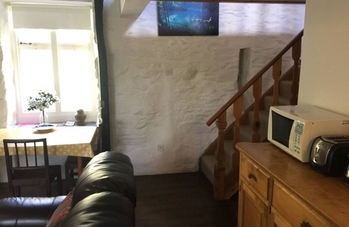 Machynlleth Cabaña | Dormir en el heno granero