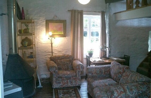 Machynlleth Cabaña | Dormir en el granero de heno