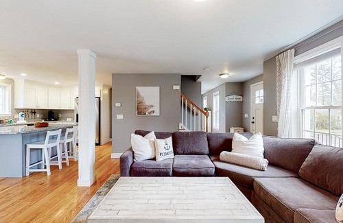 Cedar Bushes Casa | The Game Changer