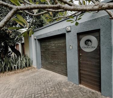 Nelspruit Apartamento | The Garden Den