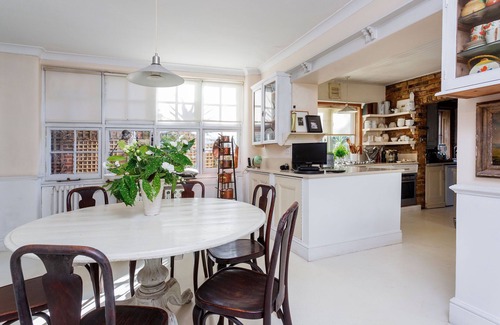 West Hampstead Apartamento | The Garden Glade, by Veeve