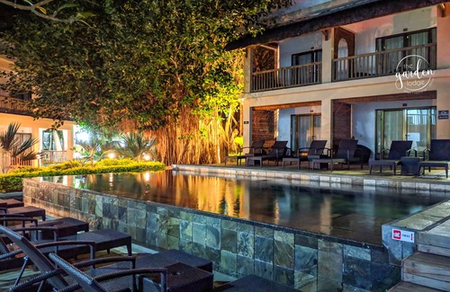 Cap Malheureux Hotel | The Garden Lodge Pereybere - Piscine