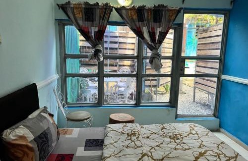 Mushin Cama Y Desayuno | The Garden Residence