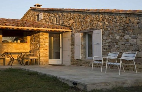 Cereste Casa | La Garriga, sus magníficas vistas, su gran piscina, su encanto y su tranquilidad.