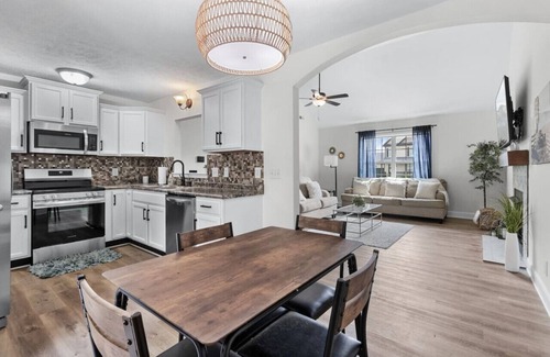 Clarksville Casa | The Gate 4 Getaway, Home Away From Home