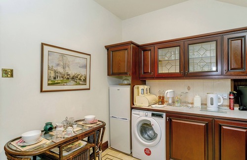 Dronfield Cabaña | The Gatehouse-UK11836