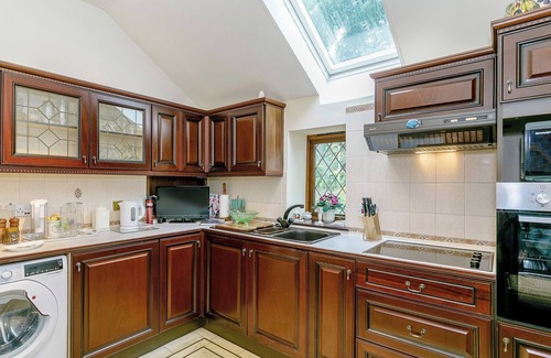 Dronfield Cabaña | The Gatehouse-UK11836