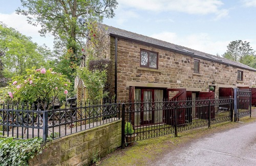 Dronfield Cabaña | The Gatehouse-UK11836