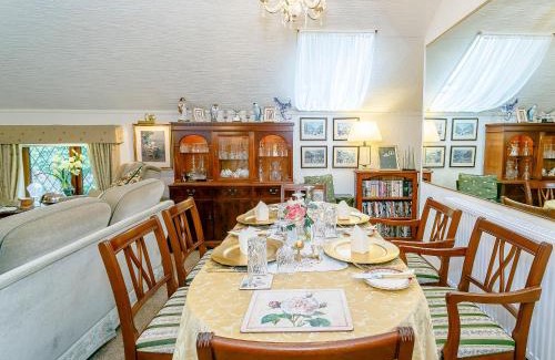 Dronfield Casa | The Gatehouse-Uk11836