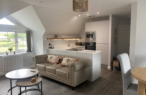 Llandudno Junction Casa | THE GATEKEEPERS COTTAGE - SKERRY VORE in Llandudno Junction